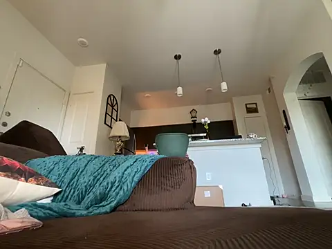 Doe3yes - Bounce ass on unicorn dildo🦄🍑