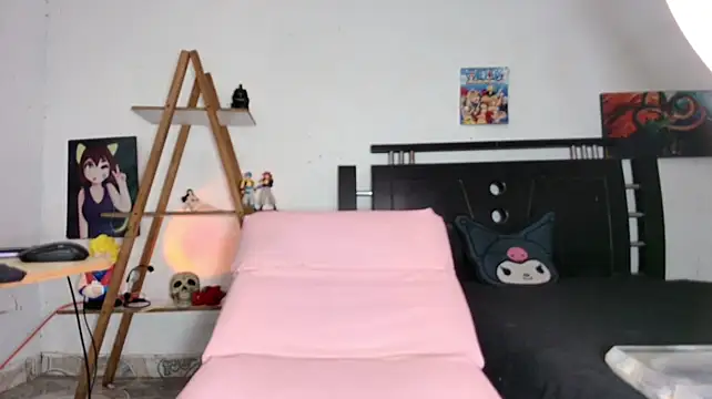 Chirlleyy - 4 finger pussy deep 💦💦