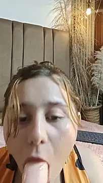 Chloe_latin__ - 4 fingers in the butt🥵🍑🎃