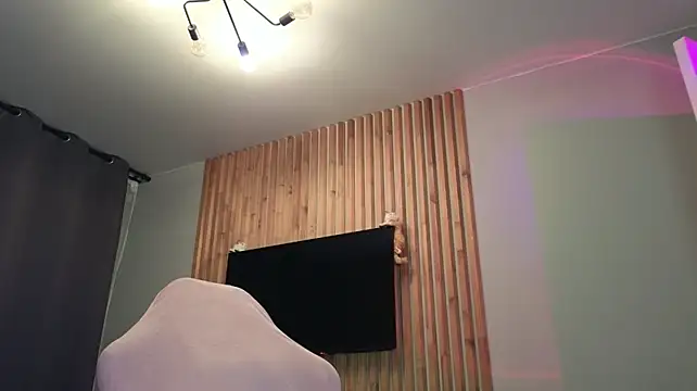 _eva_queen - ASS PLUG PLAY