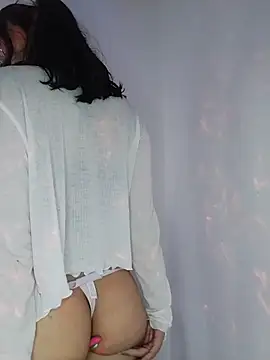 Moon__lilyy - Show my boob + saliva 💕