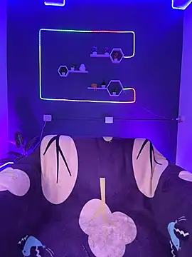 Ivy_the_goddess - PUSSY SLAP NUDE + LAST TIPR 5 MIN LUSH