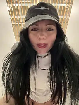 Bad_Girl_Elly - Cum squirt