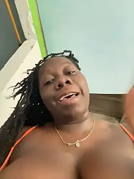 Skaysanchez0 - show squirt in your face + dance