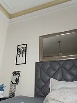Bianca_Sweetie - Fucking my wet pussy with dilldo