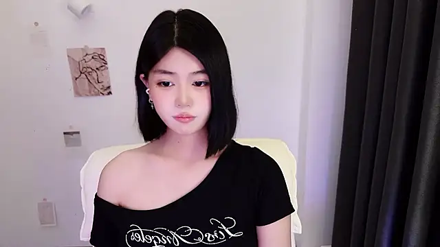 Kitteovo - 展示腋下