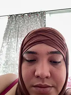Sweetmuslim01 - feed my naked friend 🥛🥵