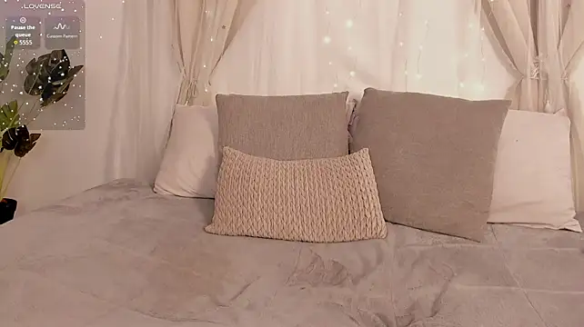 Miss_meegan - Jump my delicious cock Miss🖤✨