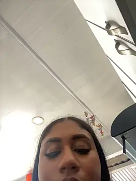 NayTorres - TAKE OFF PANTIES AND I MASTURBATE PUBLIC