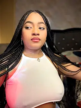 Saraa_M - look under my skirt