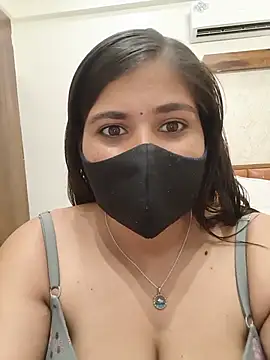 Busty_priya69 - Choclate syrp rup on ass 3 mnt cntro