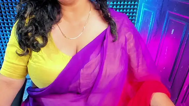 Bholi-Punjaban - aj sabki neend udha deni hai ..