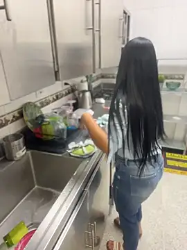 LuxeBrunetteXXX - WET MY HOLES💦🥵