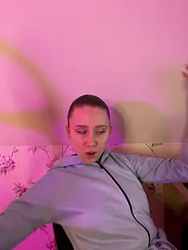 Your_Alice_ - DILDO IN PUSSY+CONTROL 2M