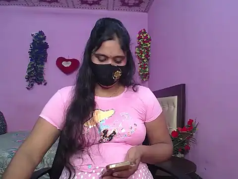 Mariya_amber - Boobs show and oii message