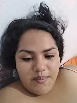 MiaBloom0 - Playing with my dildo