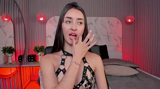 Ashleylincolnn - FOOTJOB