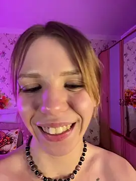 Your_Alice_ - DILDO IN PUSSY+CONTROL 2M
