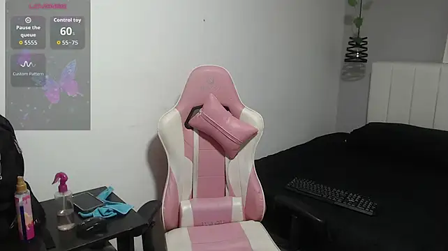 Jessica_Dove