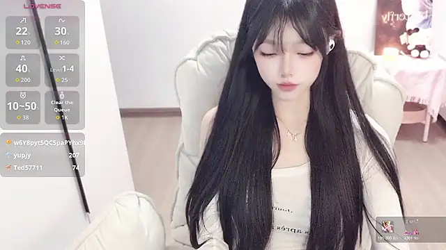 -EEBABY - 我保证我很可爱 只是偶尔有点坏