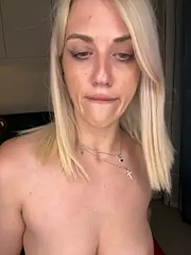 Alessia-Bloom - Blowjob + mini video best tipper