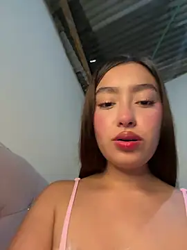 Miakittyyy - PUSSY FINGERING + SHOW BOOBS