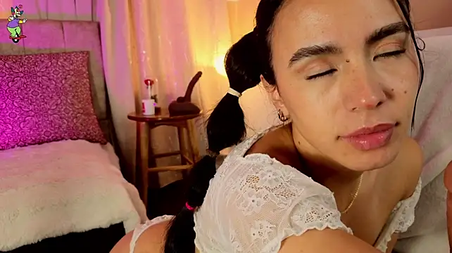 Zara_dulce - Cute panty peek🙈🌸