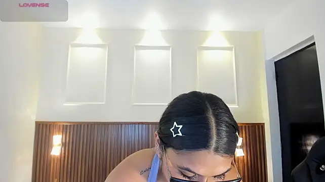 YARA_SHINE2 - make my pussy creamy