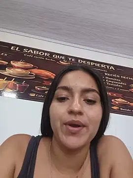 DulceCaroX - Open ass in doggy