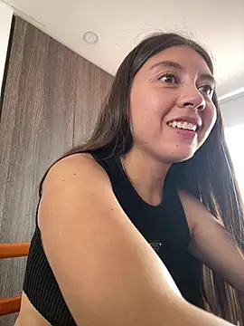 Sara-cooper2 - SHOW ASS + SPANK FOR 10