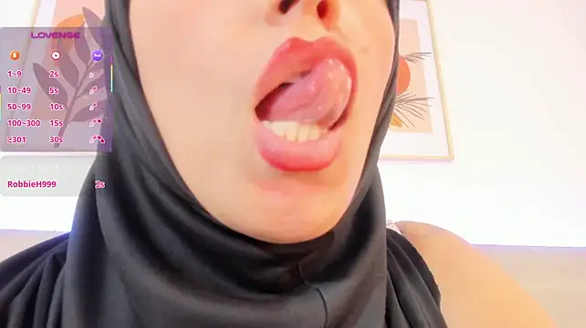 Hanajameela - spank ass and twerking
