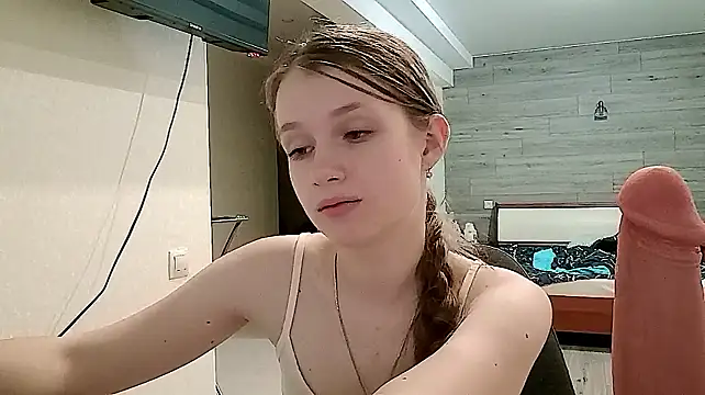 CecilleSollors - Slap my naked ass