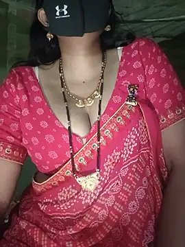 Sexyradha_