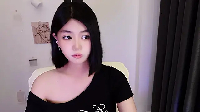 Kitteovo - 展示腋下