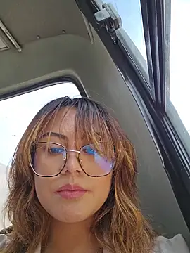 Amanita_25 - Finguers my pussy 5 min