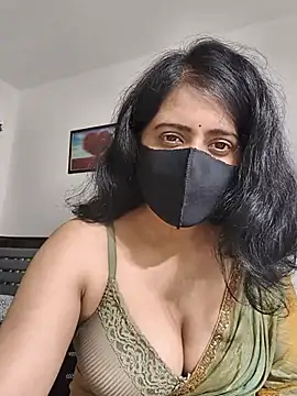 Cute-Maanvi