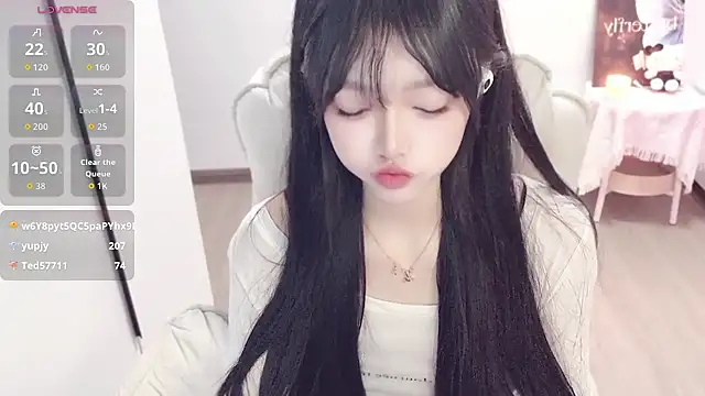 -EEBABY - 我保证我很可爱 只是偶尔有点坏