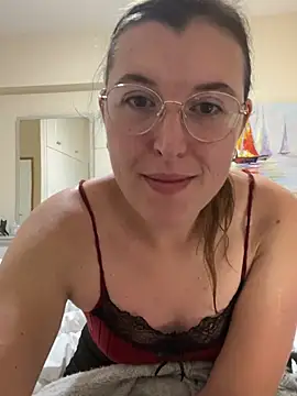 AlinaMeiier - Suck on my 2 Fingers like on ur dick 🍌