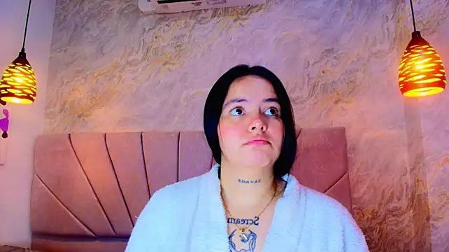 Mia_candy_0