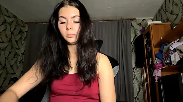 LilyMinimum - Eyes contact