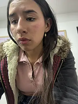 LilyRossi_ - Show tits