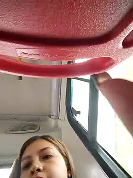 Alana_69 - Play dildo in the bus 😱🥵🔥