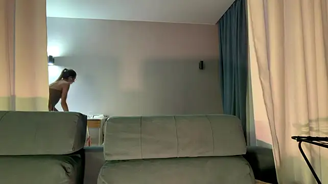 AnyaAfterDark - Ice on my nipples 🧊