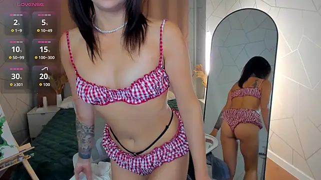 Megan_Fosterr - boobs teasing