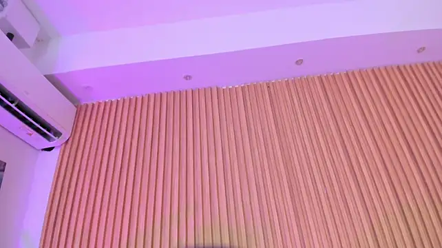 Ivaannaa_ - Finger in Pussy💙😈