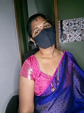 Induhyd - Show boob's in public