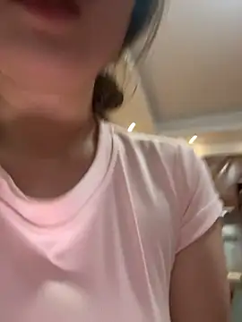 Dian-Sex - 抢到目标的哥哥可以选择1个158tk以内的菜单或者小粉控制权7分钟