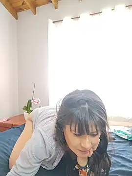 Lyonette_reading1 - Close up Fingers In pussy ✌️