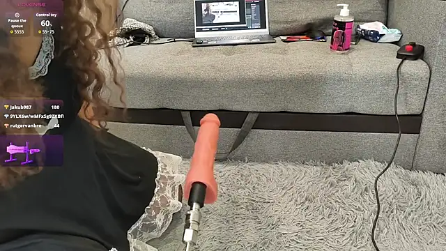 Aurora_Cage - Striptease to music 🔥