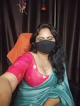Urs_vrinda - King name on boobs